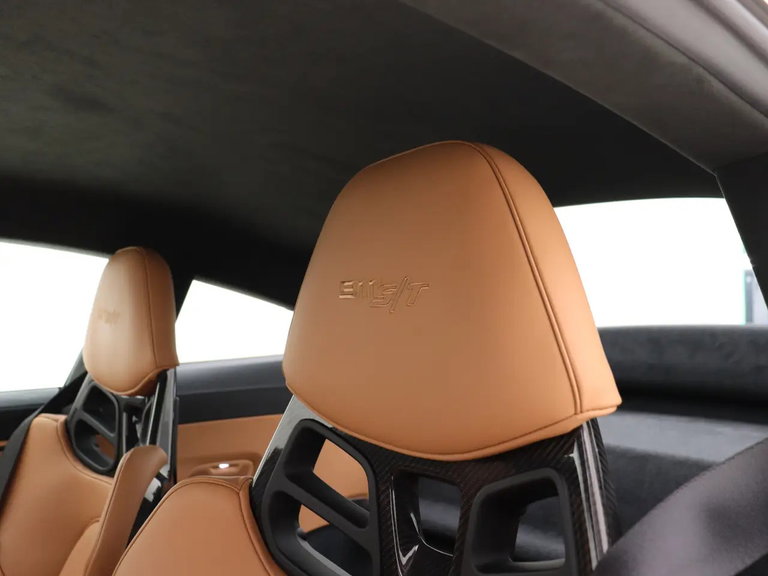 Porsche 911 S/T
