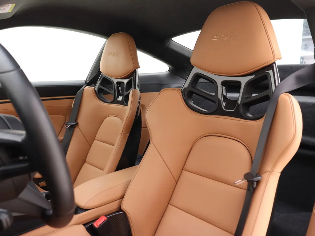 Porsche 911 S/T