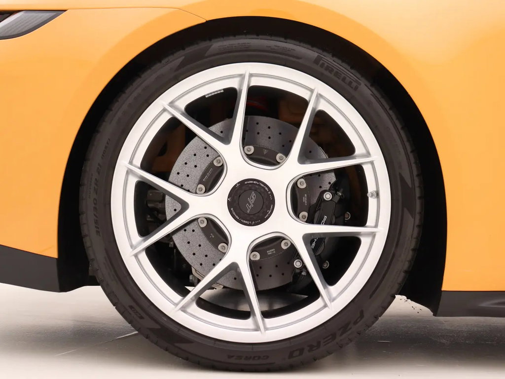 Porsche 911 S/T