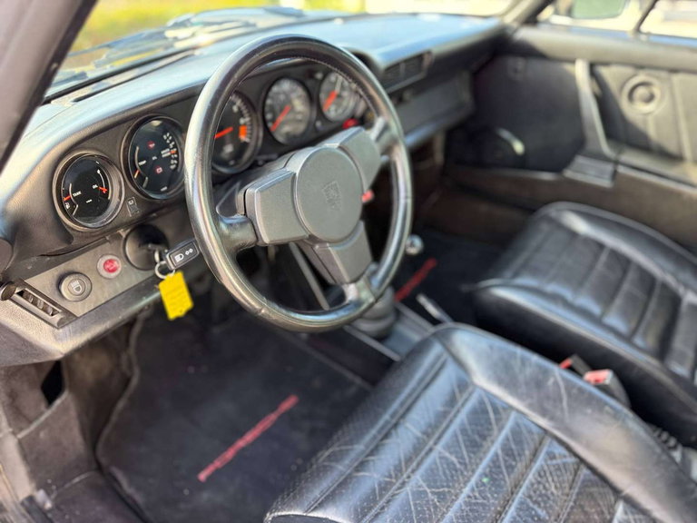 Porsche 911 SC