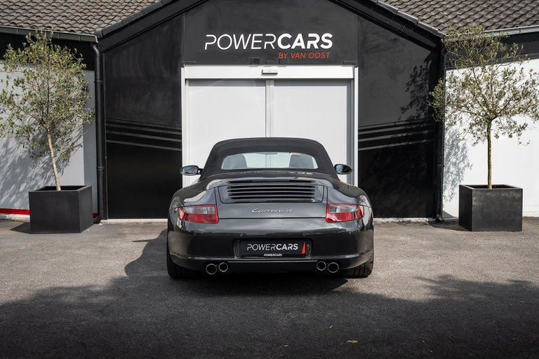 Porsche 997 Carrera 4