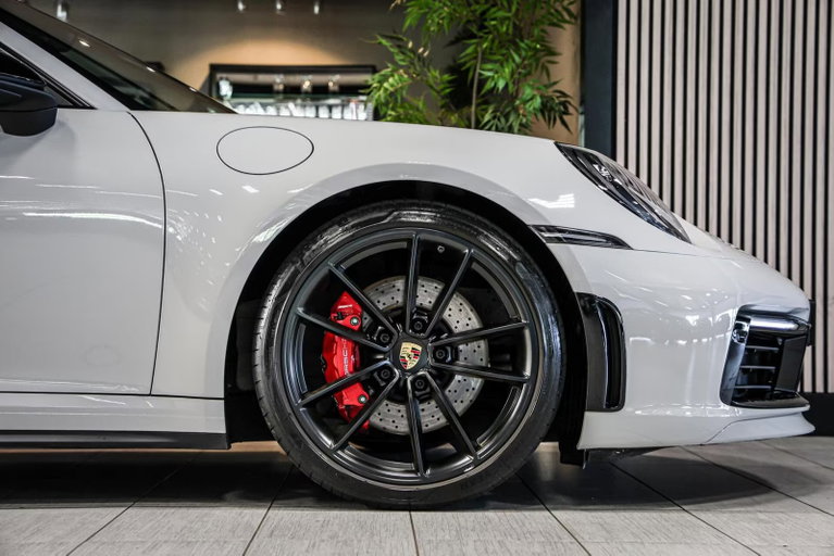 Porsche 992 Carrera S