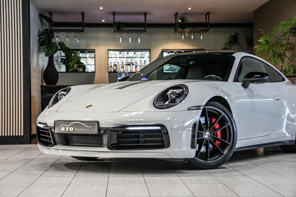 Porsche 992 Carrera S