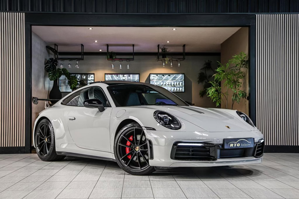 Porsche 992 Carrera S