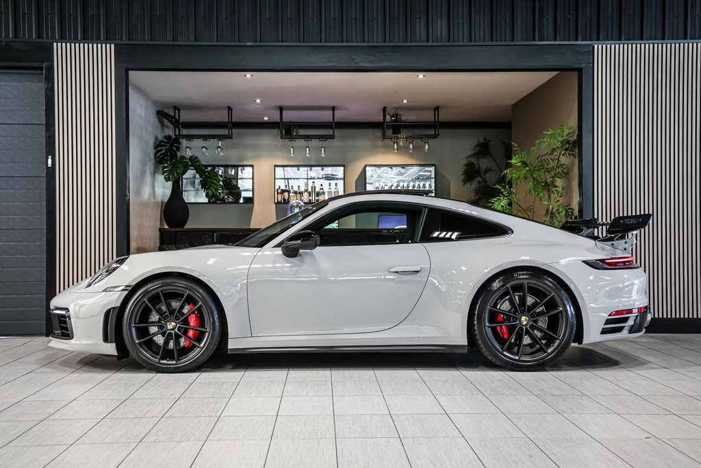 Porsche 992 Carrera S