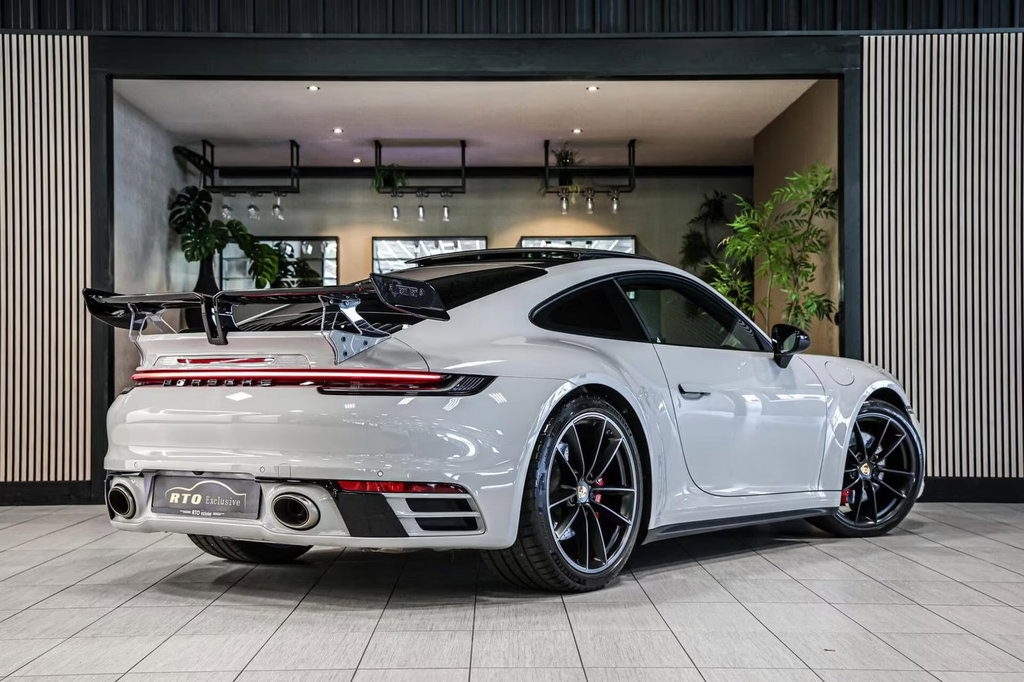Porsche 992 Carrera S