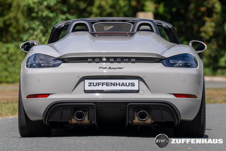 Porsche 718 Spyder