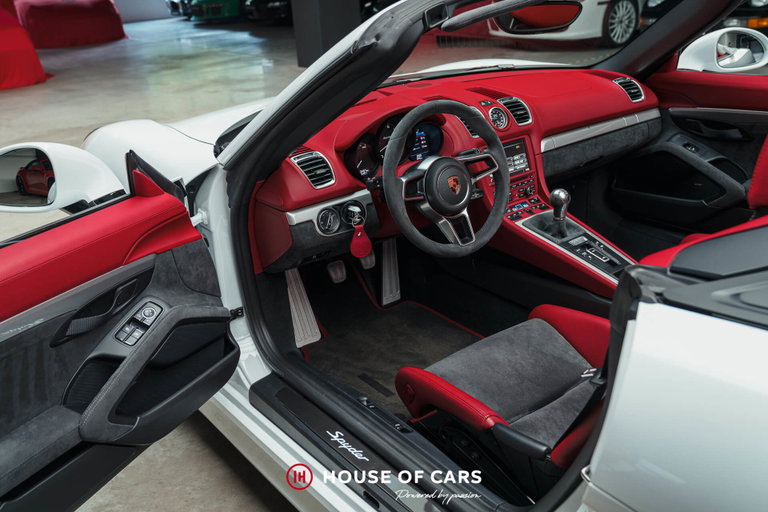 Porsche 981 Boxster Spyder