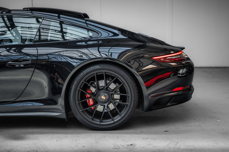 Porsche 991.2 Carrera 4 GTS