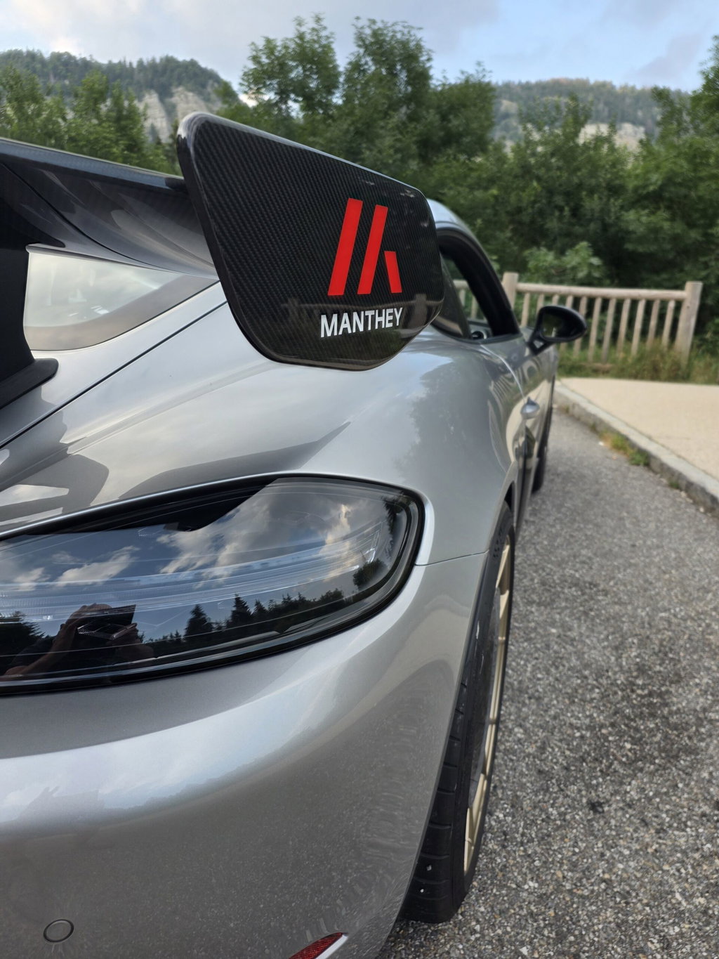 Porsche 718 Cayman GT4 RS