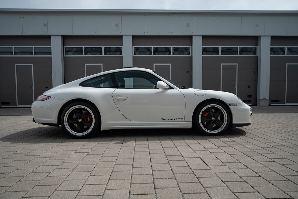 Porsche 997.2 Carrera GTS