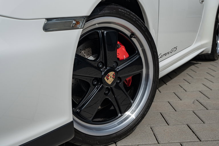 Porsche 997.2 Carrera GTS