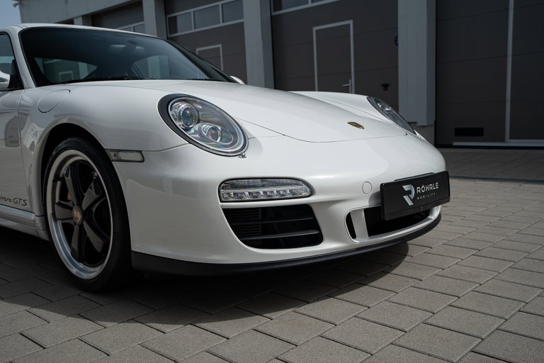 Porsche 997.2 Carrera GTS