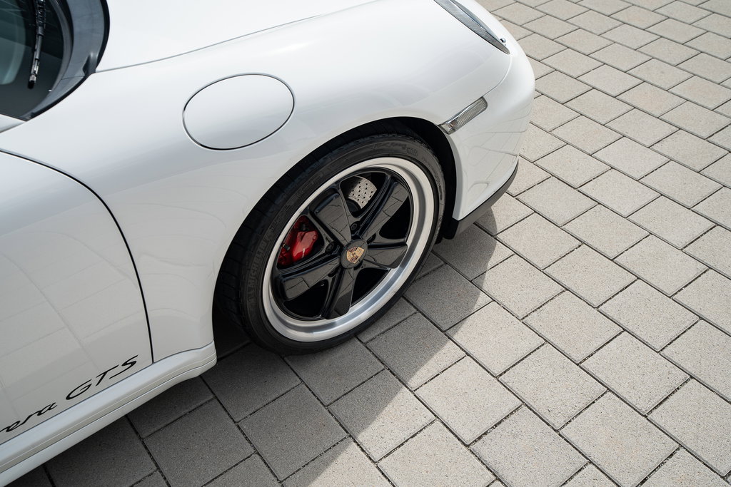 Porsche 997.2 Carrera GTS