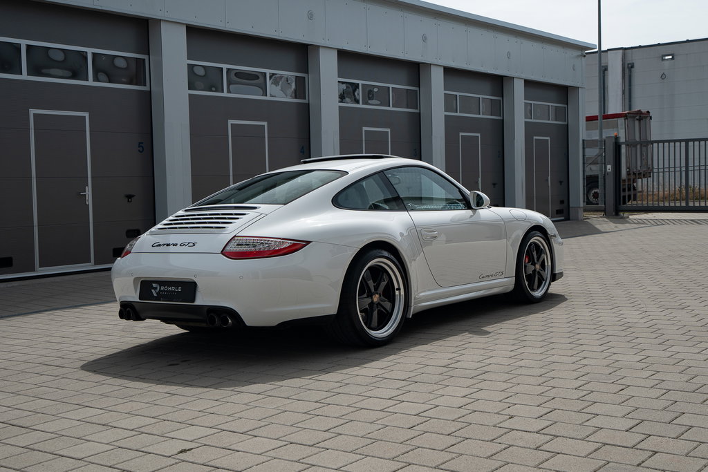Porsche 997.2 Carrera GTS