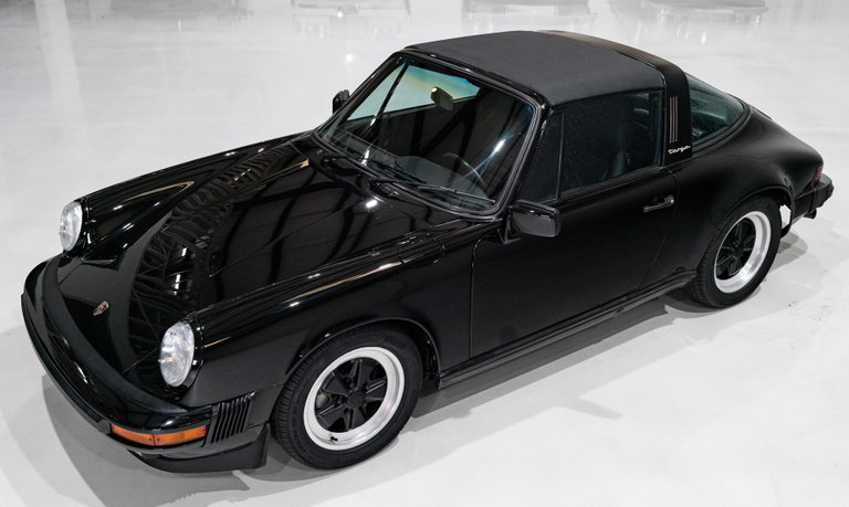Porsche 911 Carrera 3.2 (US)