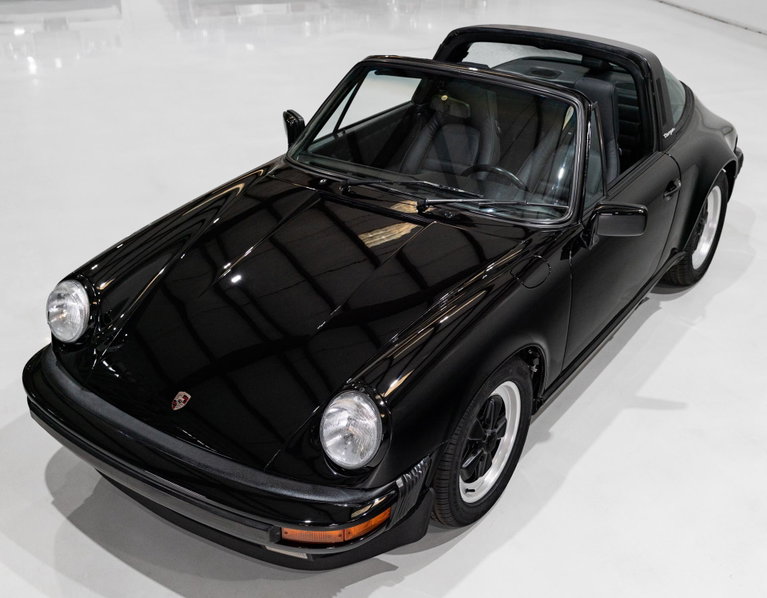 Porsche 911 Carrera 3.2 (US)