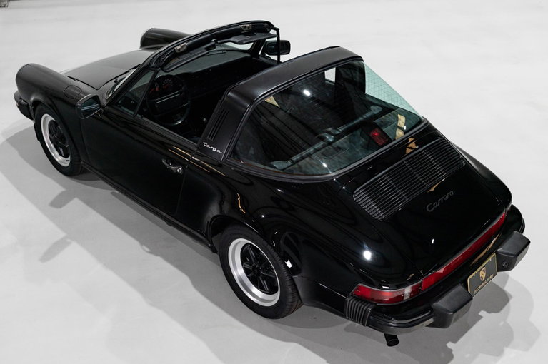 Porsche 911 Carrera 3.2 (US)