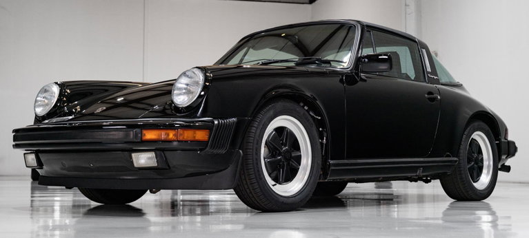Porsche 911 Carrera 3.2 (US)