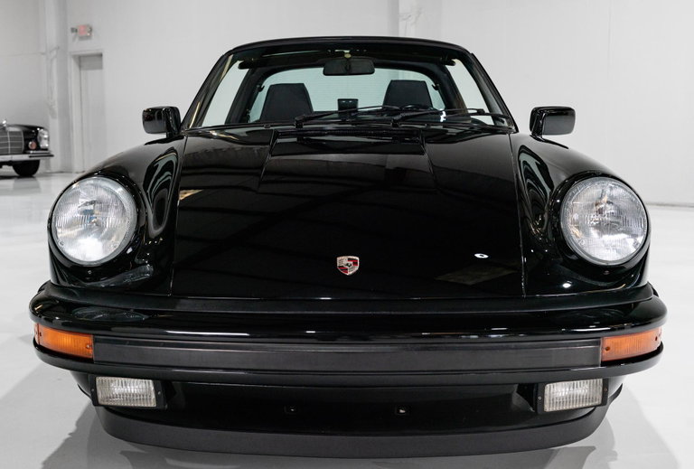 Porsche 911 Carrera 3.2 (US)