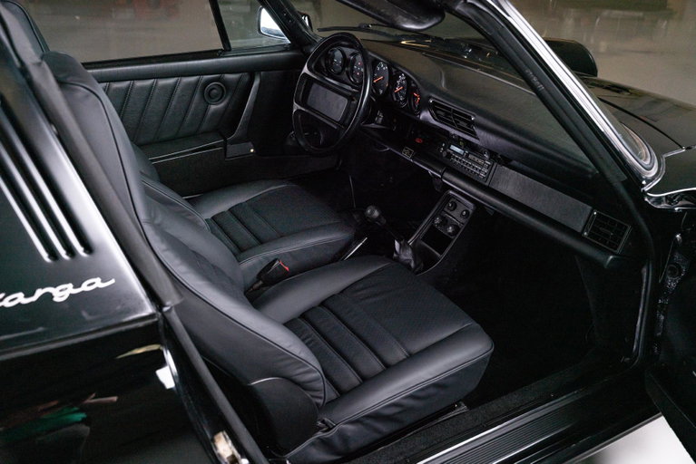 Porsche 911 Carrera 3.2 (US)