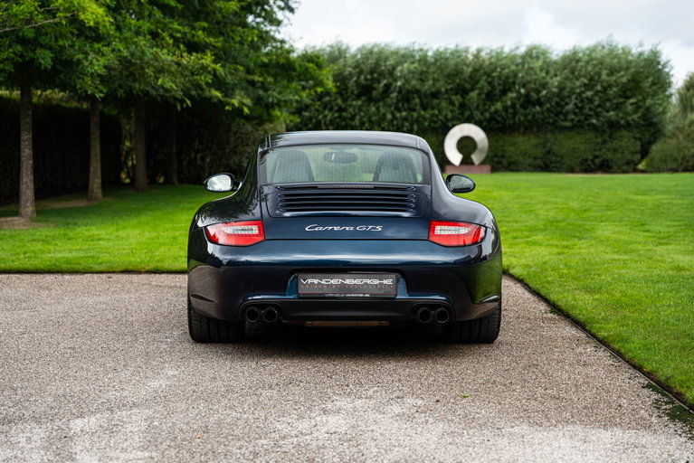 Porsche 997.2 Carrera GTS