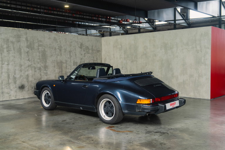 Porsche 911 Carrera 3.2