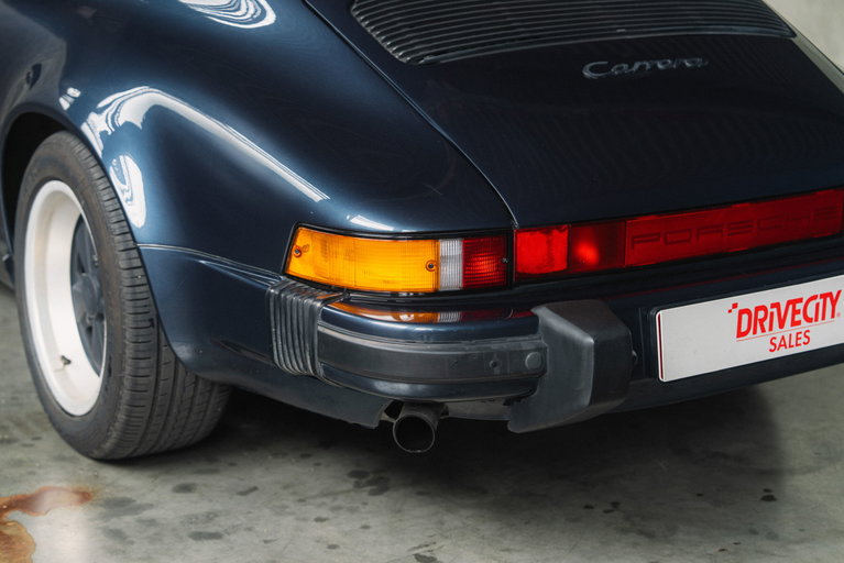 Porsche 911 Carrera 3.2