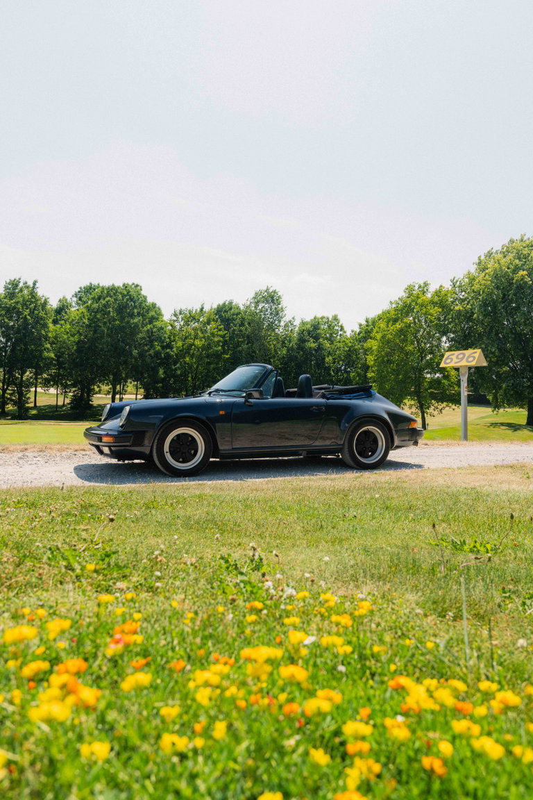 Porsche 911 Carrera 3.2