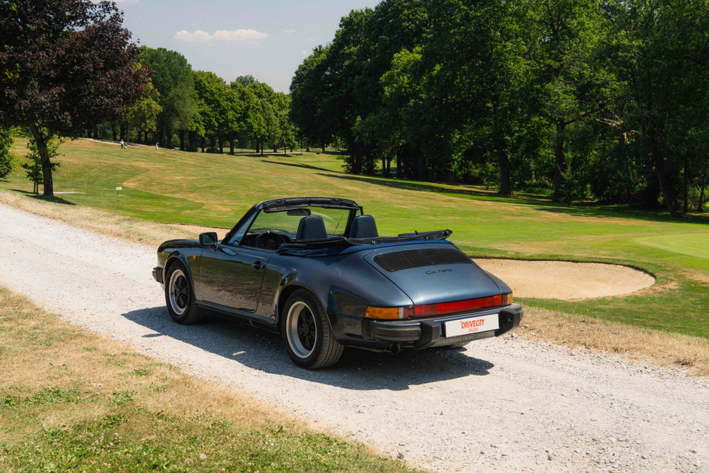 Porsche 911 Carrera 3.2