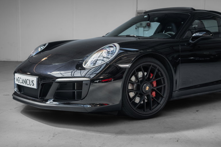 Porsche 991.2 Carrera 4 GTS