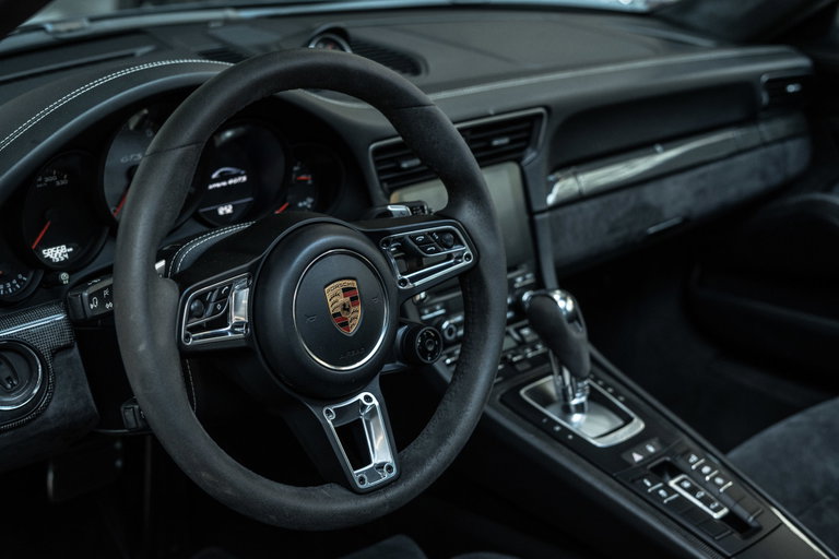 Porsche 991.2 Carrera 4 GTS