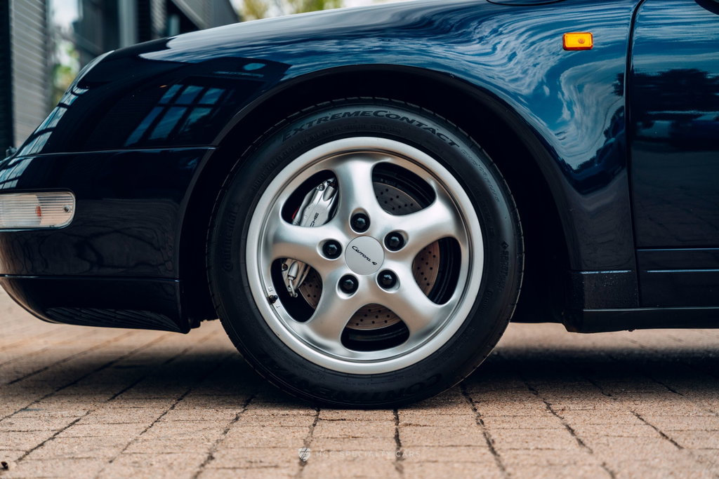 Porsche 993 Carrera 4