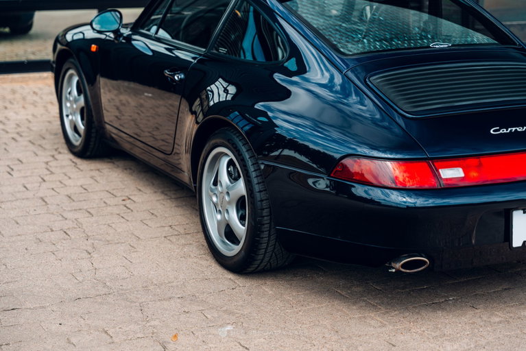 Porsche 993 Carrera 4
