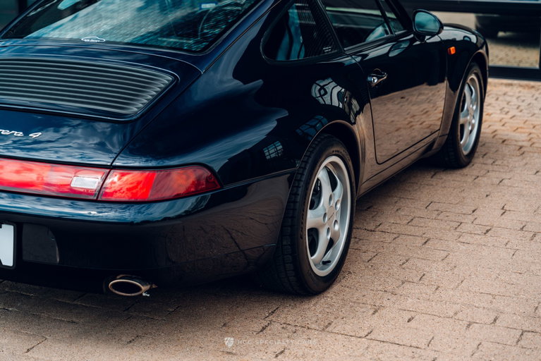 Porsche 993 Carrera 4