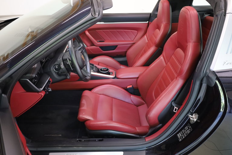 Porsche 992 Targa 4S