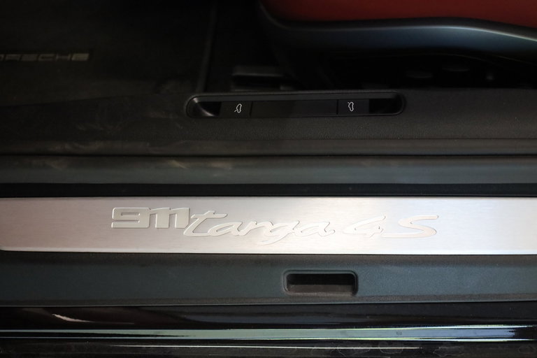 Porsche 992 Targa 4S