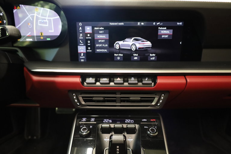 Porsche 992 Targa 4S
