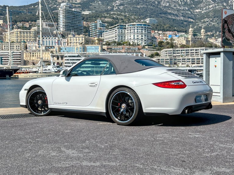 Porsche 997.2 Carrera GTS