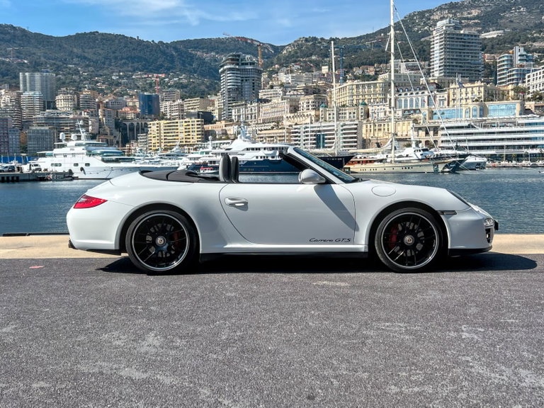 Porsche 997.2 Carrera GTS