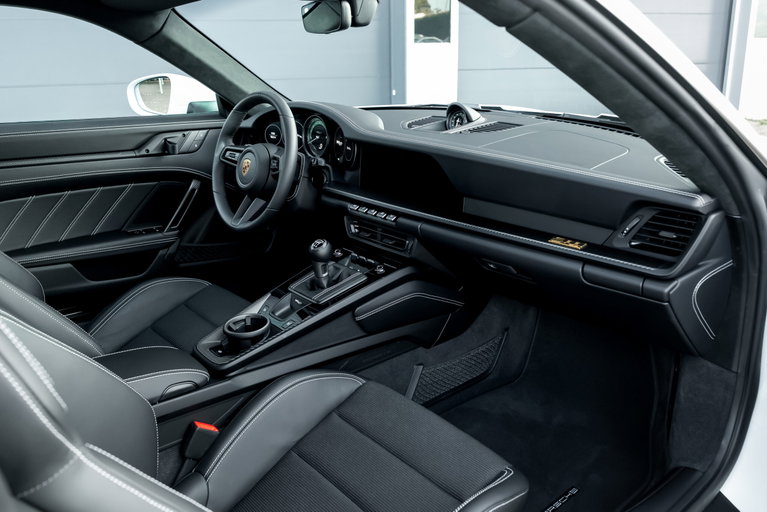 Porsche 911 S/T