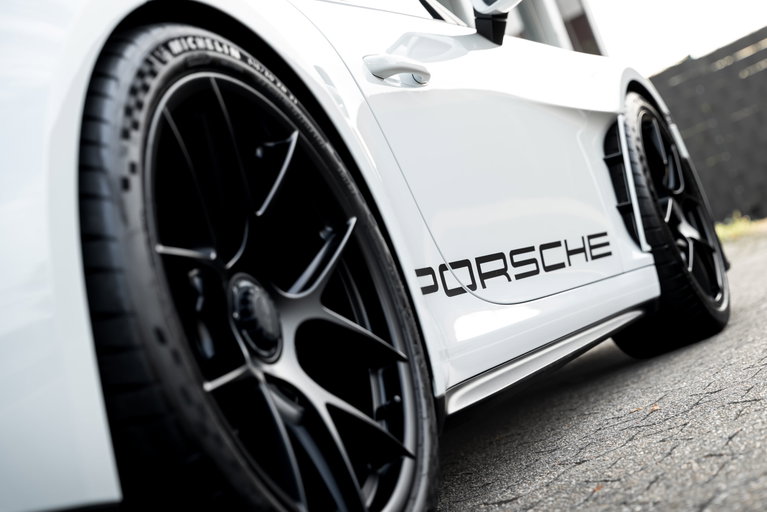 Porsche 911 S/T