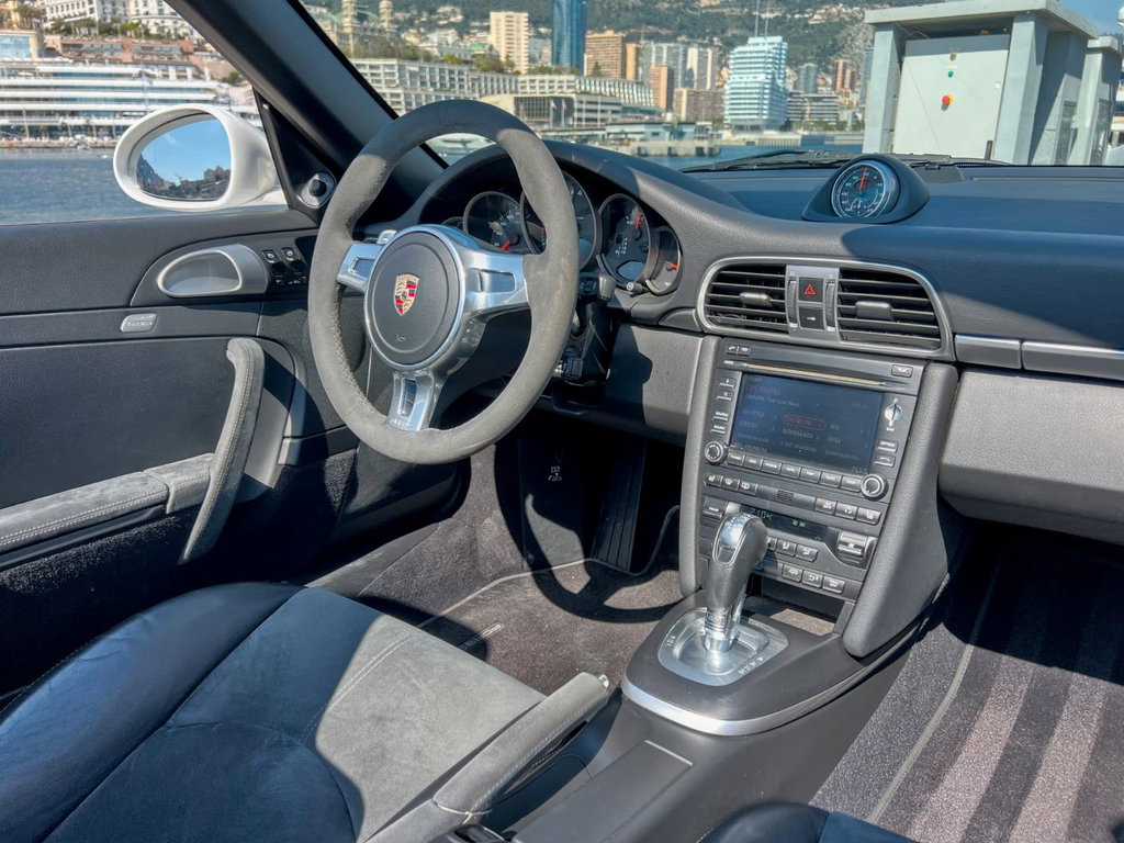 Porsche 997.2 Carrera GTS