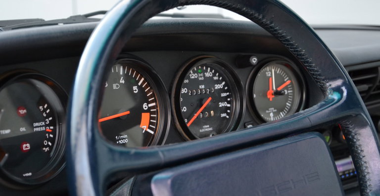 Porsche 911 Carrera 3.2