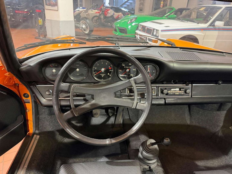 Porsche 911 T