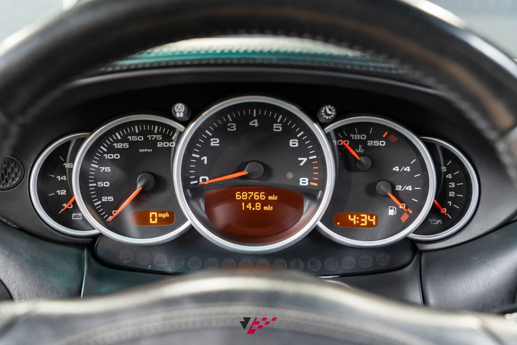 Porsche 996.2 Carrera “40 Jahre 911”