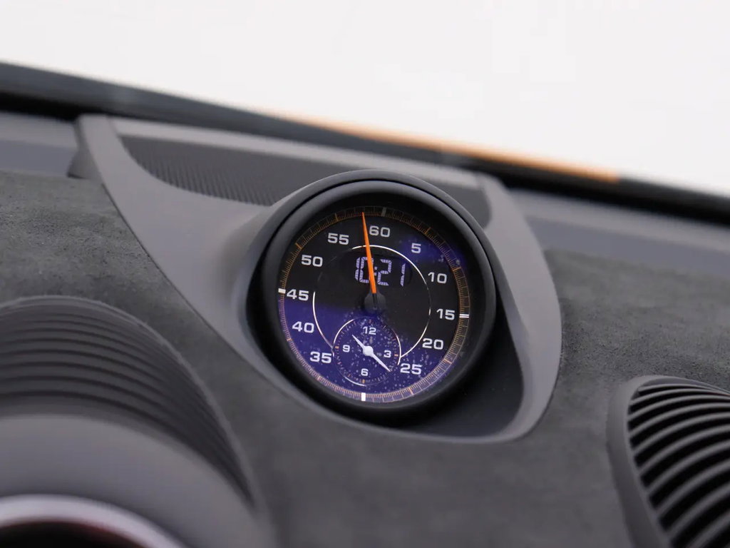 Porsche 718 Spyder RS