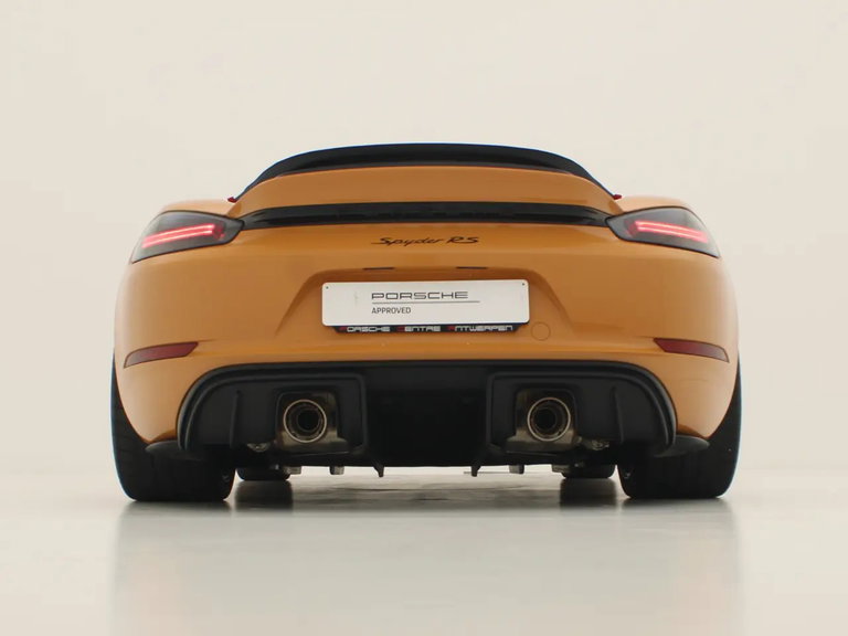 Porsche 718 Spyder RS