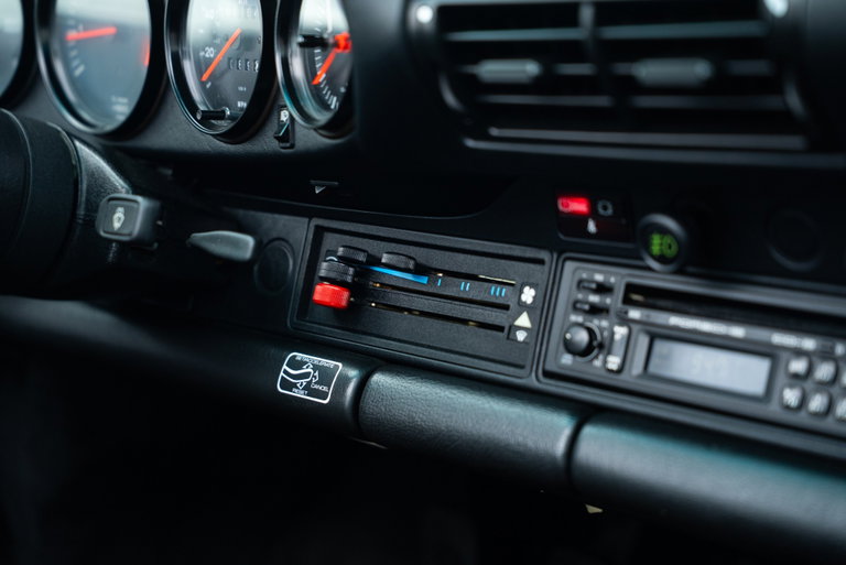 Porsche 911 Carrera 3.2 WTL