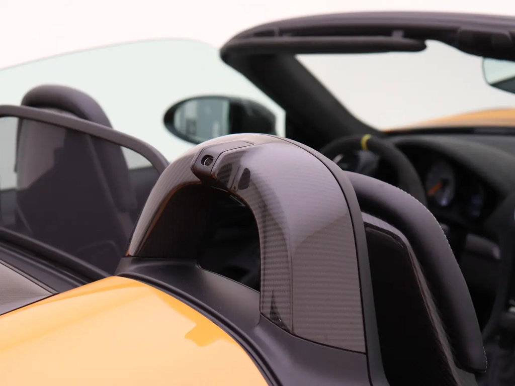 Porsche 718 Spyder RS